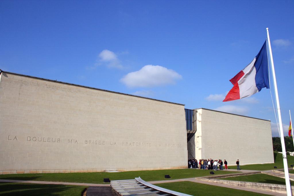 Sphinx Residences - Tempologis Memorial Caen Luaran gambar